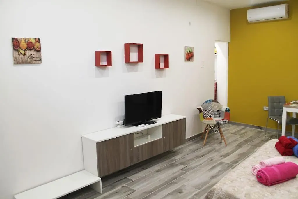 Carla Home - Few Steps To Ortigia Syracuse Apartamento