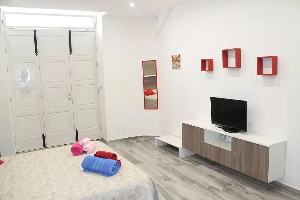 Apartamento Carla Home - Few Steps To Ortigia Syracuse Italia